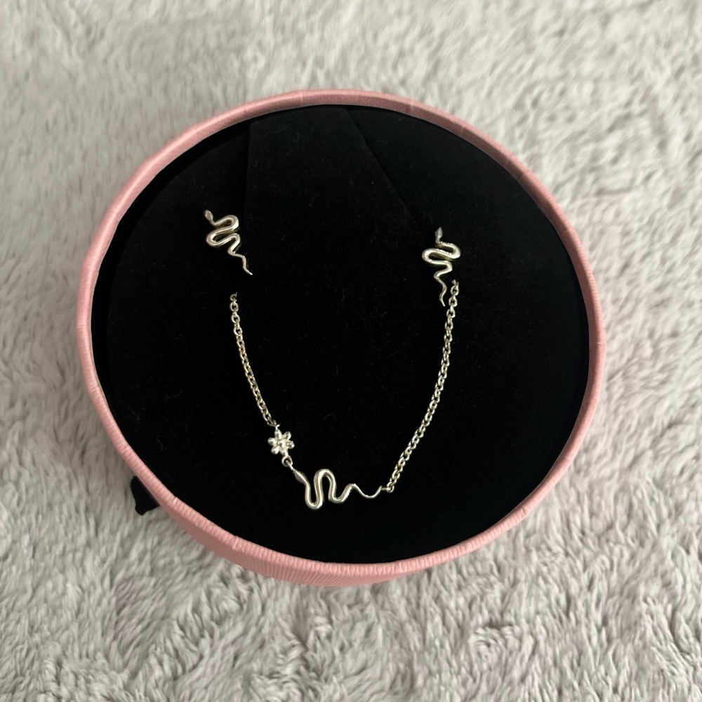 Tous Snake Earrings and Necklace Set 🐍